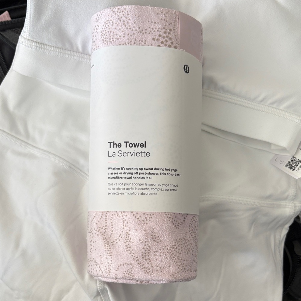 lululemon athletica Pink Yoga Towel magnolia print